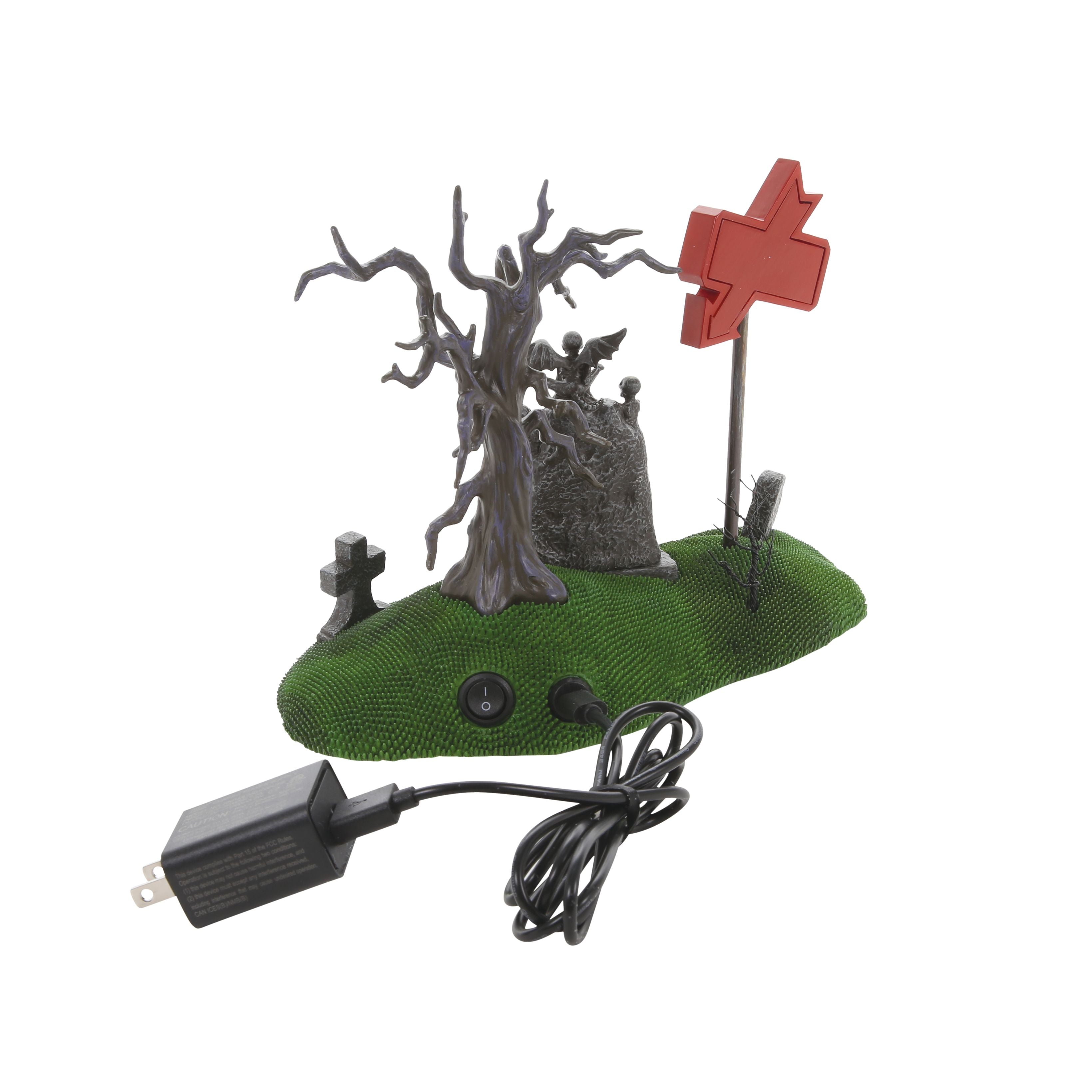 Department 56 Beetlejuice Village: Beetlejuice Cemetery Plot