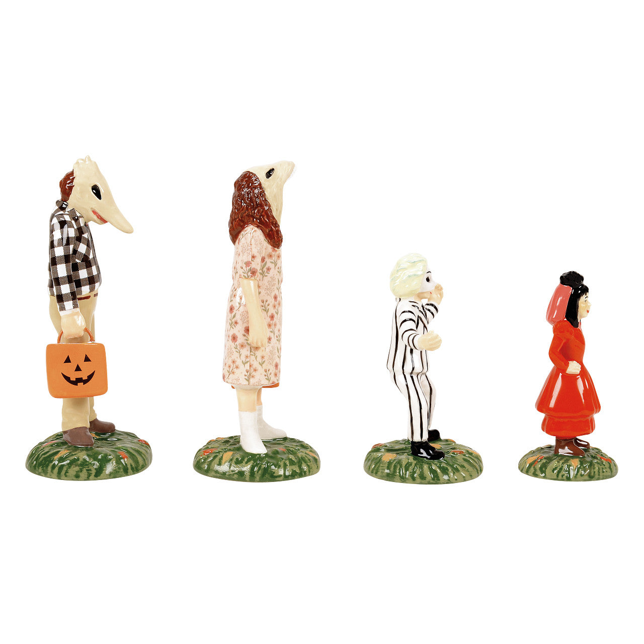 Department 56 Snow Village Halloween Accessory: Beetlejuice Trick or Treaters, Set of 4